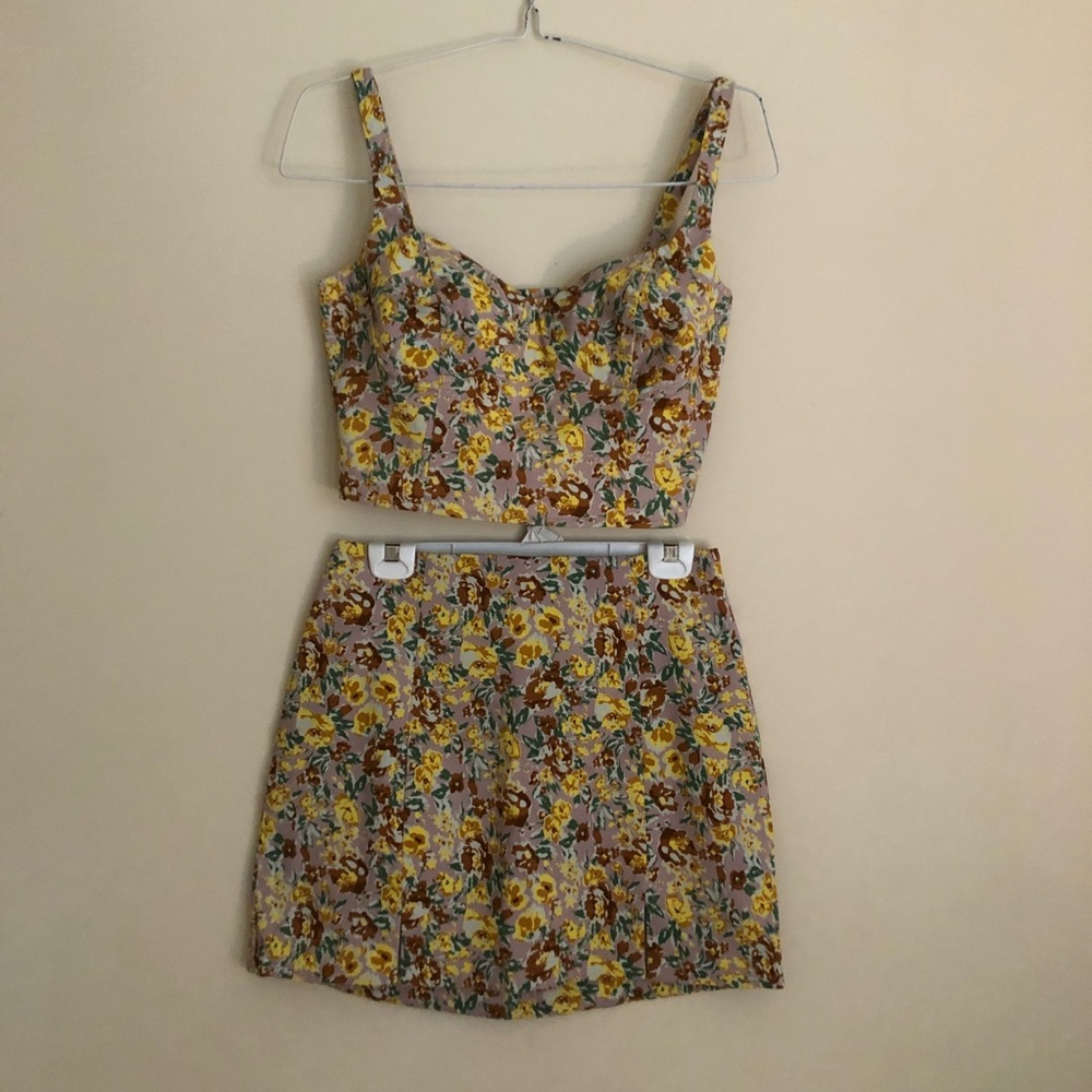 ASTR the label Women's Skirt Set